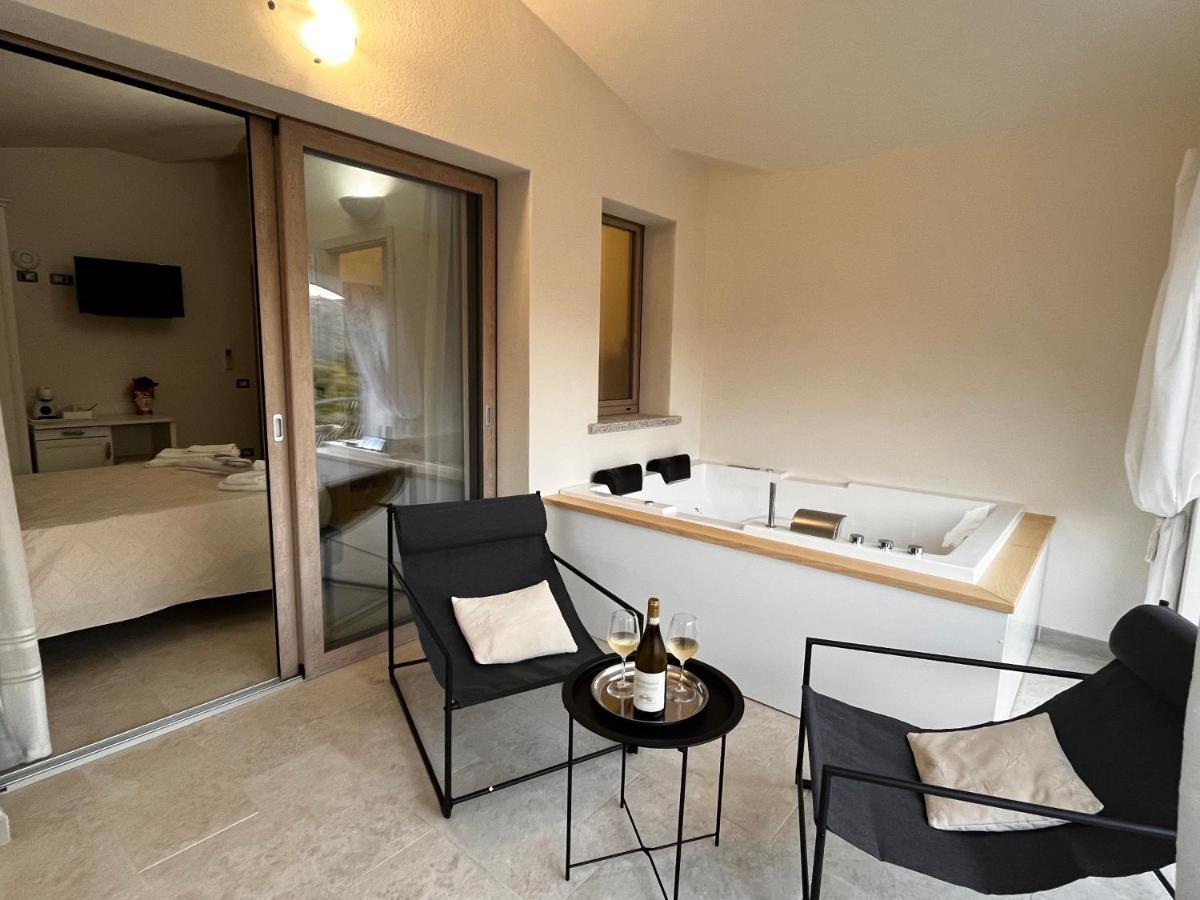 Lamefata Hotell San Teodoro  Exteriör bild
